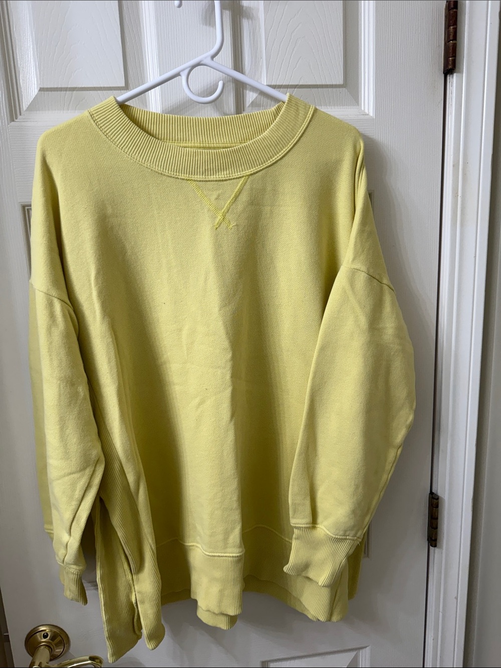 Women’s Crewneck Sweatshirt in Light Yellow